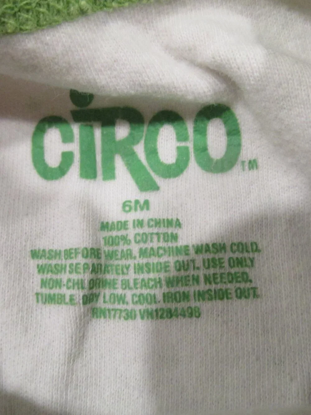 Circo One Piece Bodysuit Infant Girls Size 6M Green White‎ Polka Dot Sweet Pea